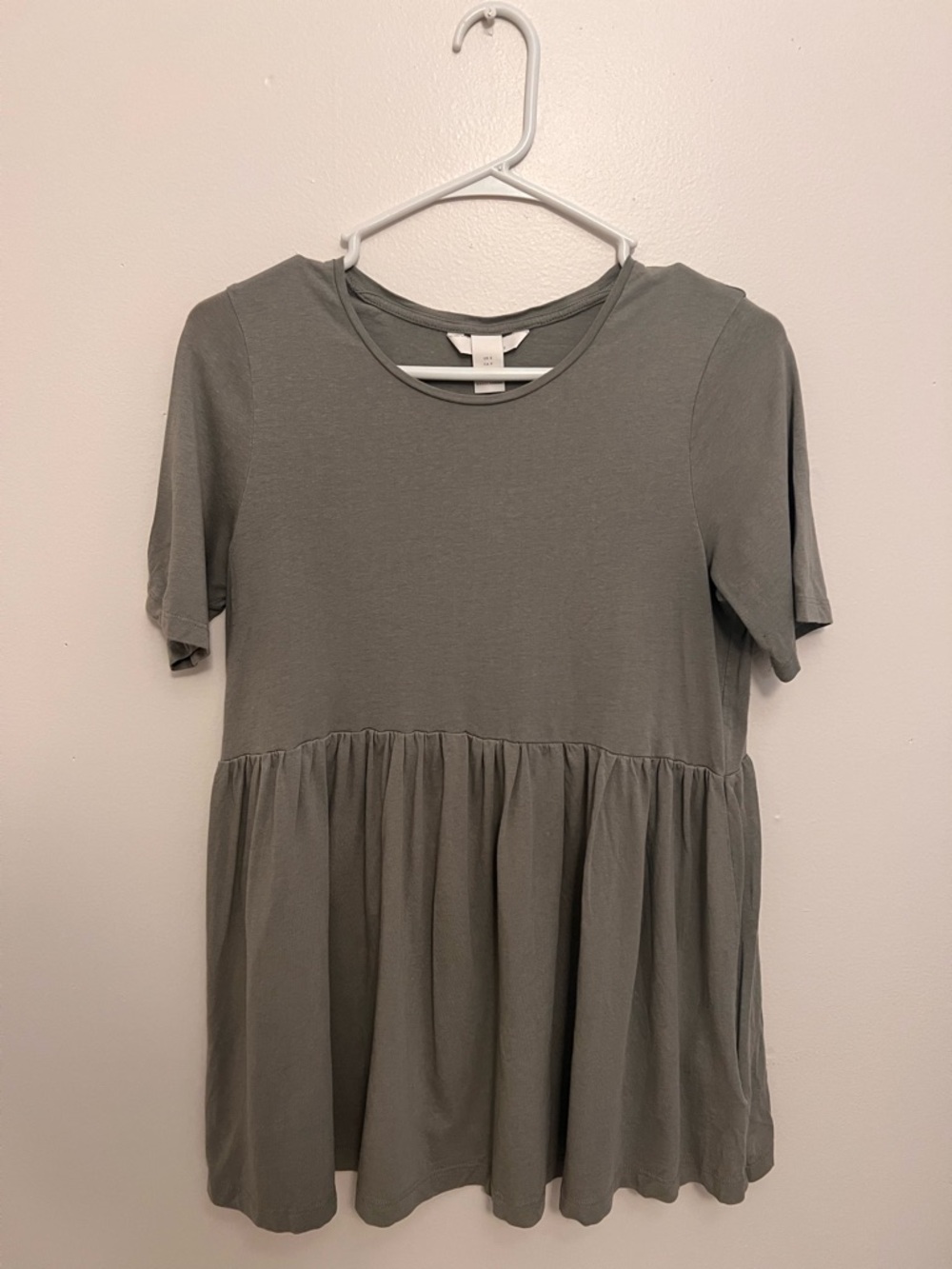 H&M Olive Green Maternity Short Sleeve Top